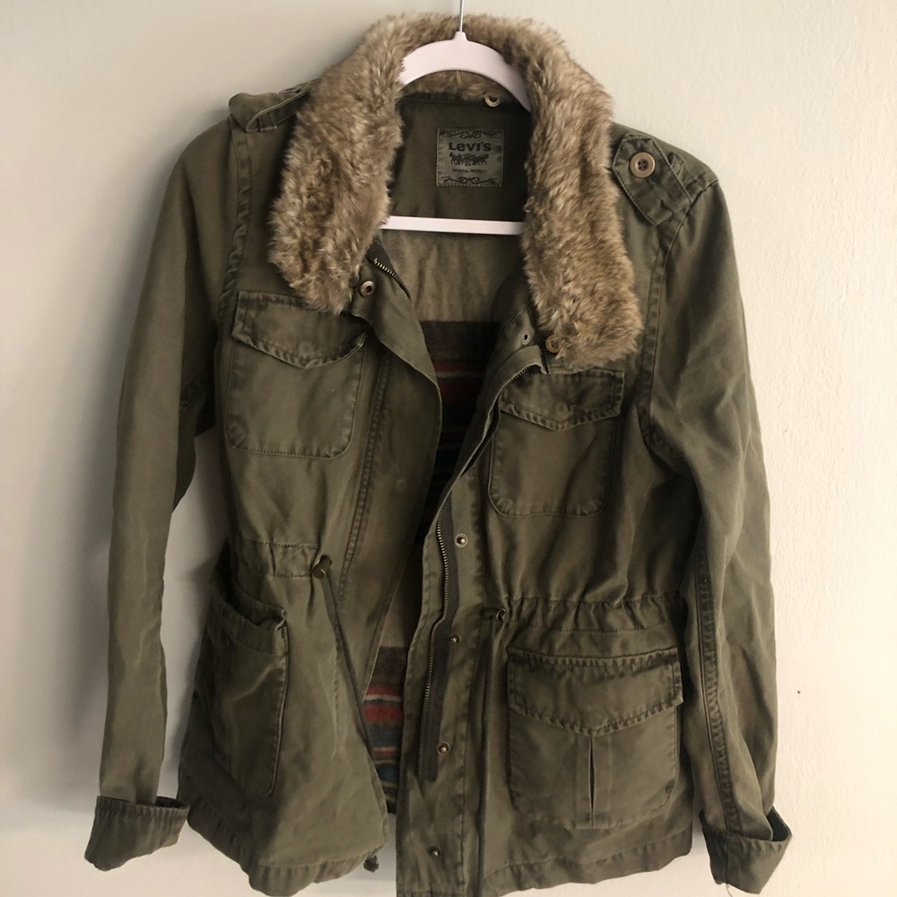 Levi’s army green jacket small